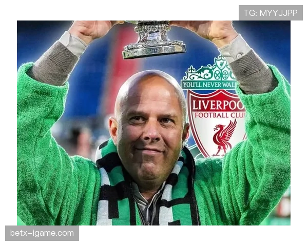 费耶诺德主帅打造攻势足球新纪元,激发新星潜能剑指联赛冠军 费耶诺德主帅打造攻势足球新纪元,激发新星潜能剑指联赛冠军