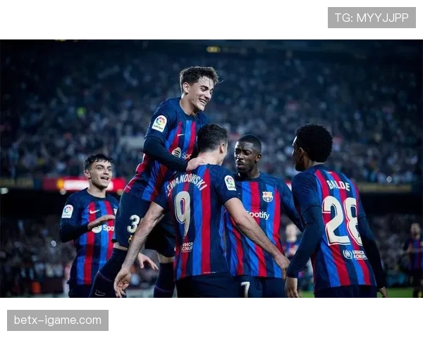 英超焦点战打响,豪门荣耀对决引爆状态博弈 英超焦点战打响,豪门荣耀对决引爆状态博弈