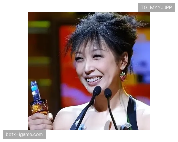 看到孙悦晒的客厅，我的钱包当场申请转职